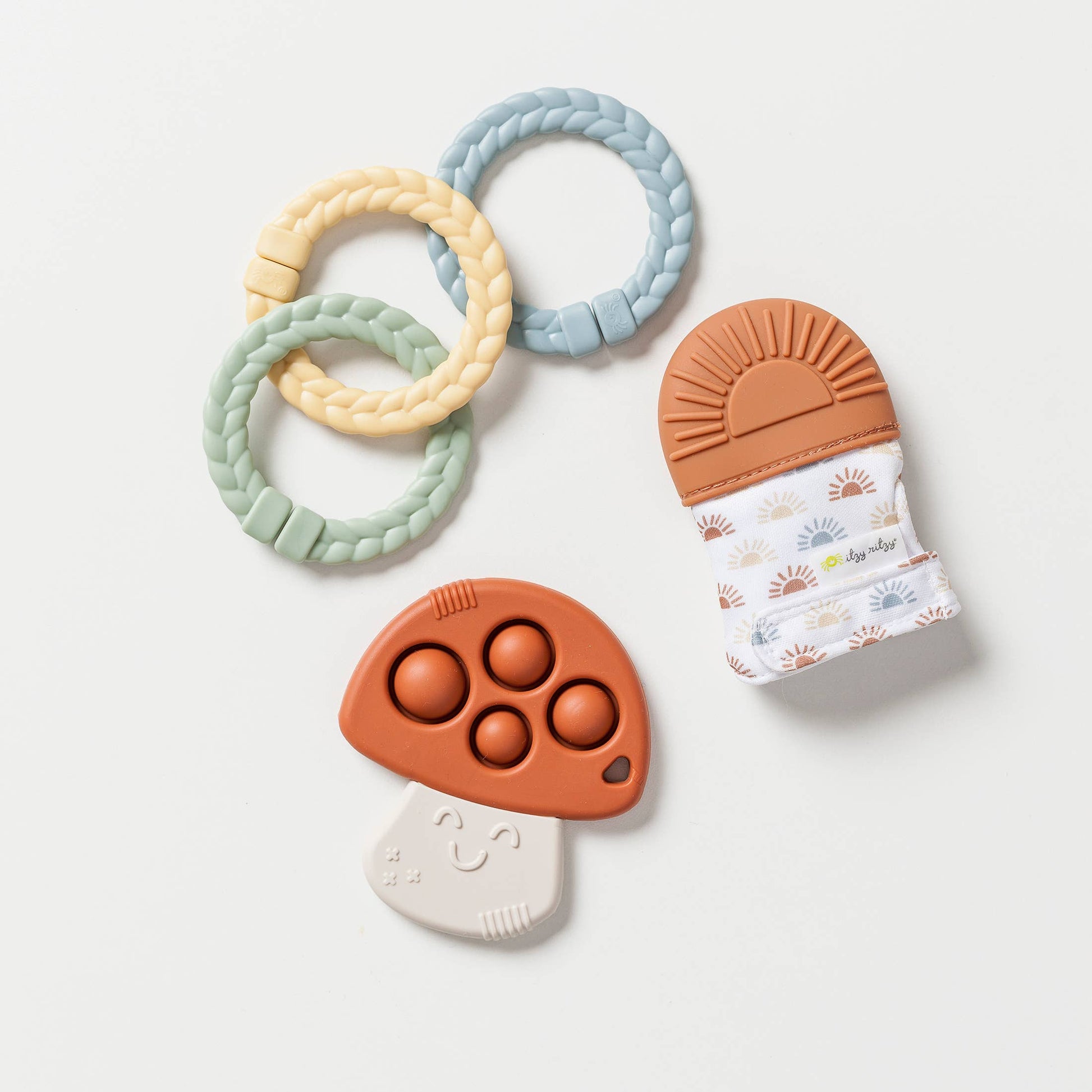 Itzy Teether Gift Set™ | True Enrich Solutions